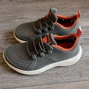 Crocs lite ride pacer shoe